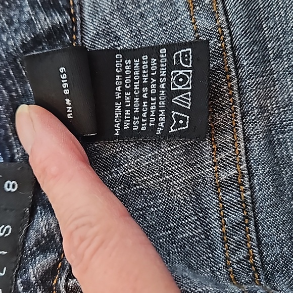 Perry Ellis Jeans 5 pocket Size 8 - Picture 8 of 10